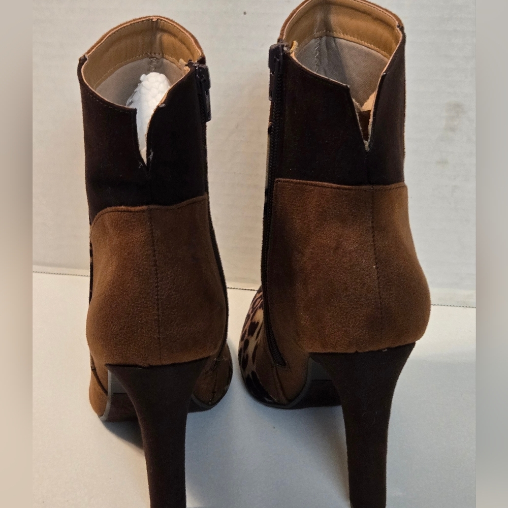 Y-Not Ankle Boots - Picture 5 of 14